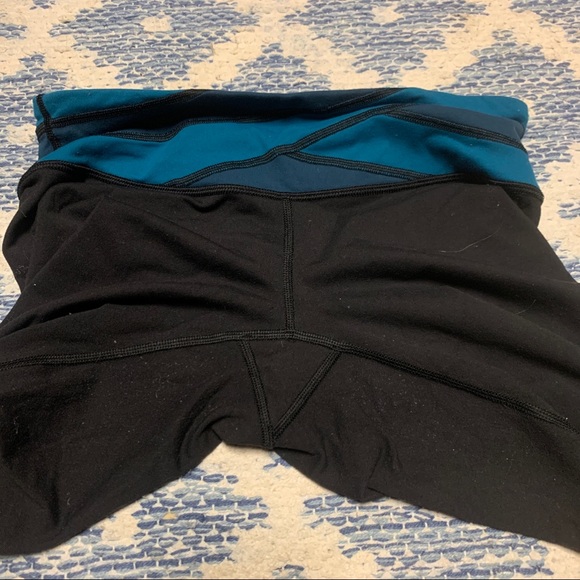Lululemon Cropped Leggings - Picture 2 of 4